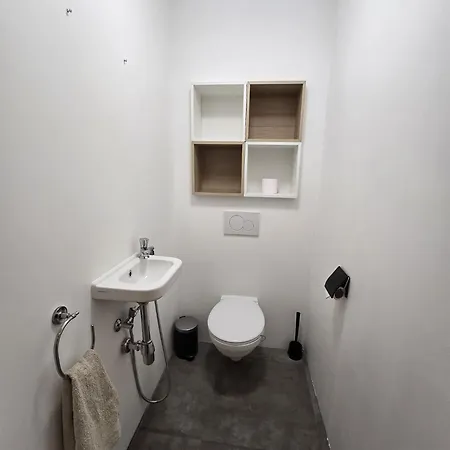 Quarto em Acomodações Particulares 1p à Hubert Saint-Hubert